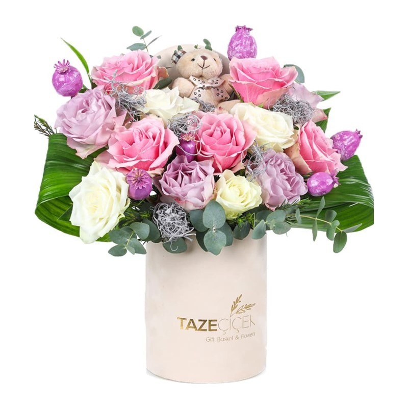 Cream Velvet Rose Box